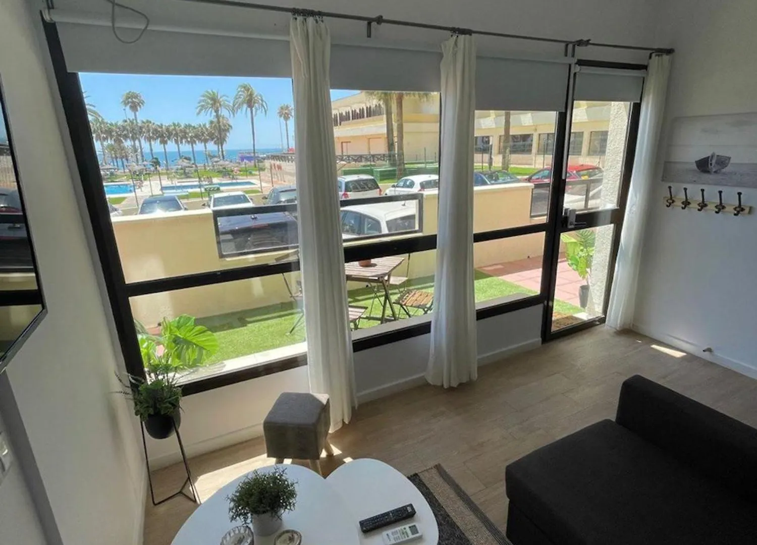 아파트 H2M Aloha Playa 1St Line Beach Terrace And Pool 베날마데나코스타
