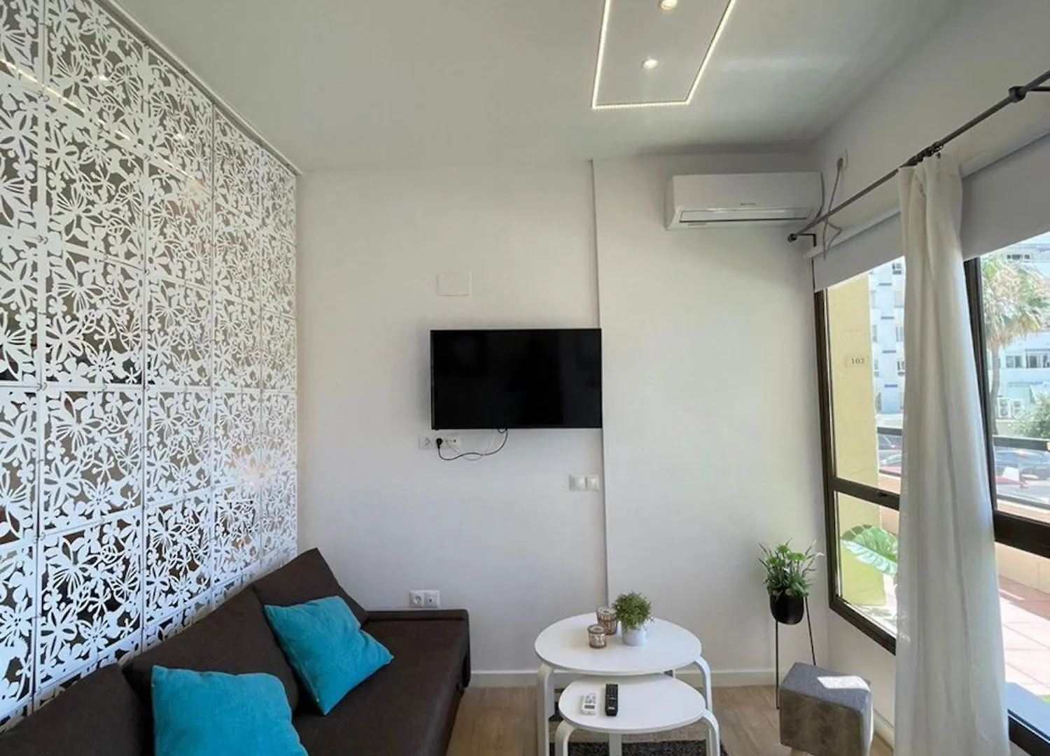 아파트 H2M Aloha Playa 1St Line Beach Terrace And Pool 베날마데나코스타 스페인
